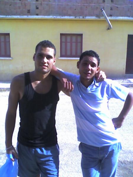 MOI ET YEK